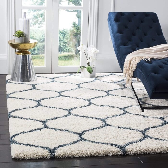 Carpet trends white shaggy  geometrical carpet